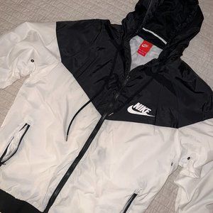 Large Nike Windrunner Jacket